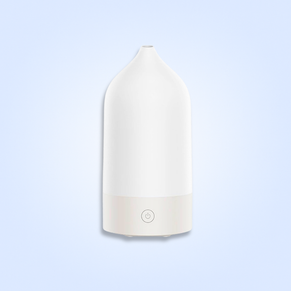 120 ml USB Aromatherapy Diffuser & Humidifier — Essential Oil Mist Maker with Quiet Operation and Color-Changing Night Light