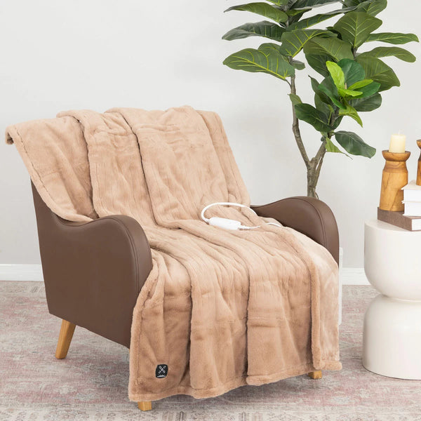 Berkshire Luxe Faux Fur Heated Throw – 127×152 cm, 4 Heat Settings